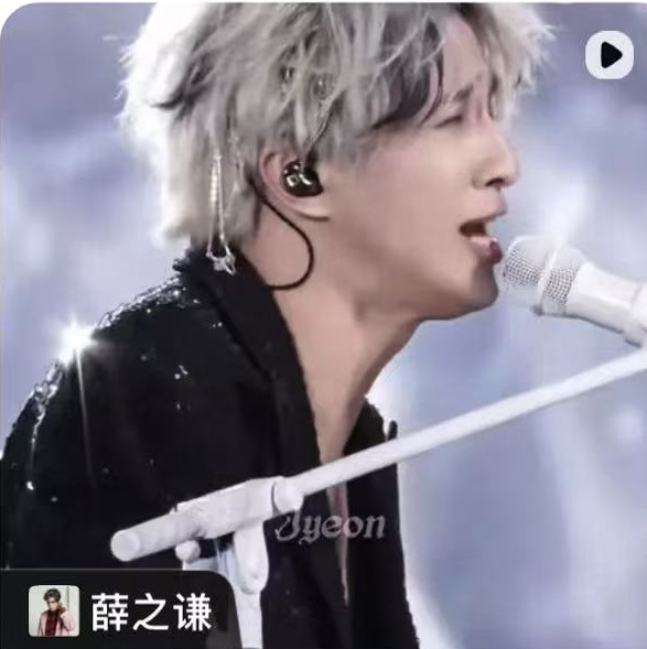 银发歌手现场